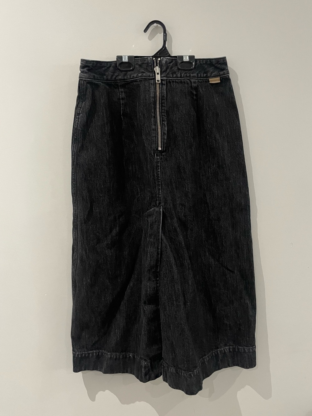 Ganni Black Denim Midi Skirt with Front Zip